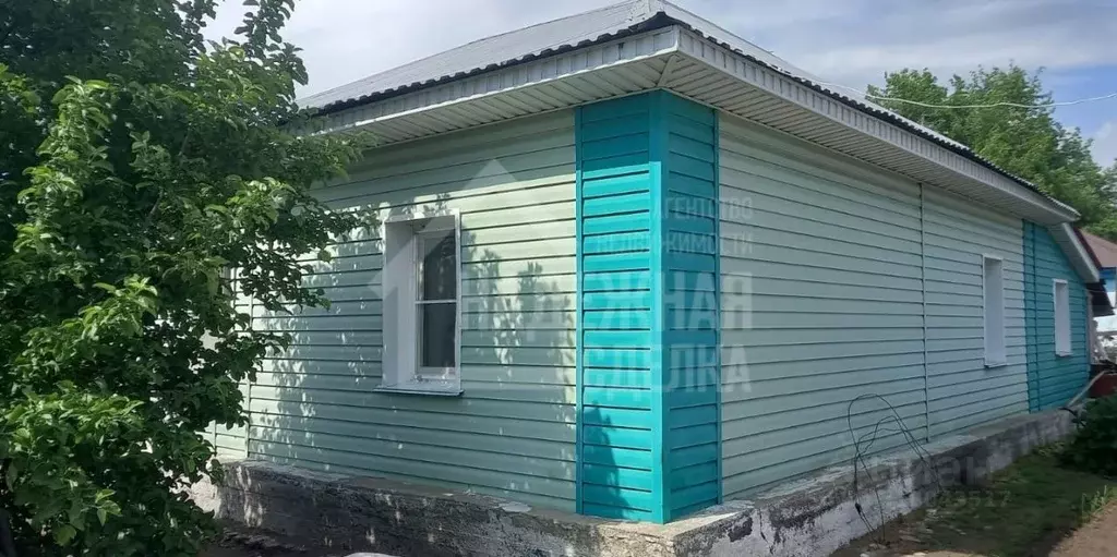 Дом в Алтайский край, Рубцовск Чарышская ул. (78 м) - Фото 1