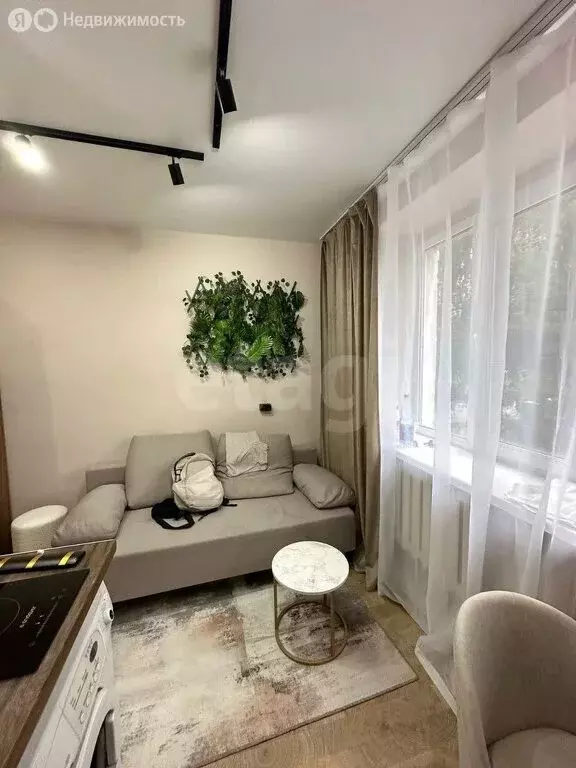Квартира-студия: Брянск, улица Фрунзе, 80 (15 м) - Фото 1