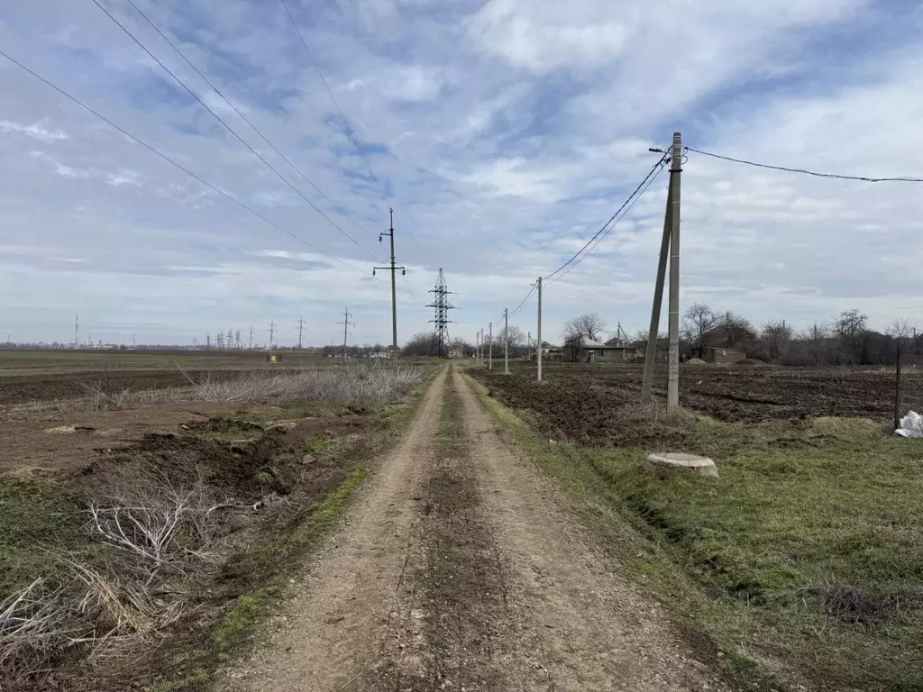Участок в Краснодарский край, Кавказский район, Казанская ст-ца  (12.4 ... - Фото 1