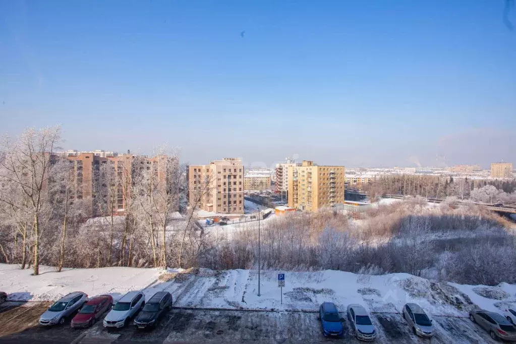 3-к кв. Кемеровская область, Кемерово Большевистская ул., 1А (80.0 м) - Фото 0