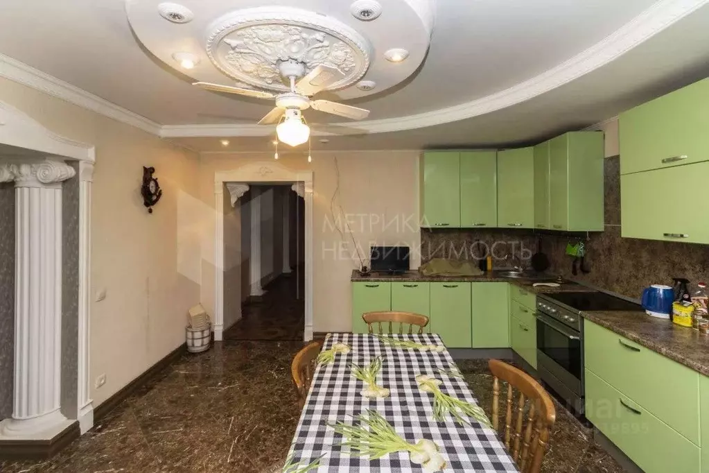 3-к кв. Тюменская область, Тюмень ул. Стартовая, 5а (108.0 м) - Фото 1