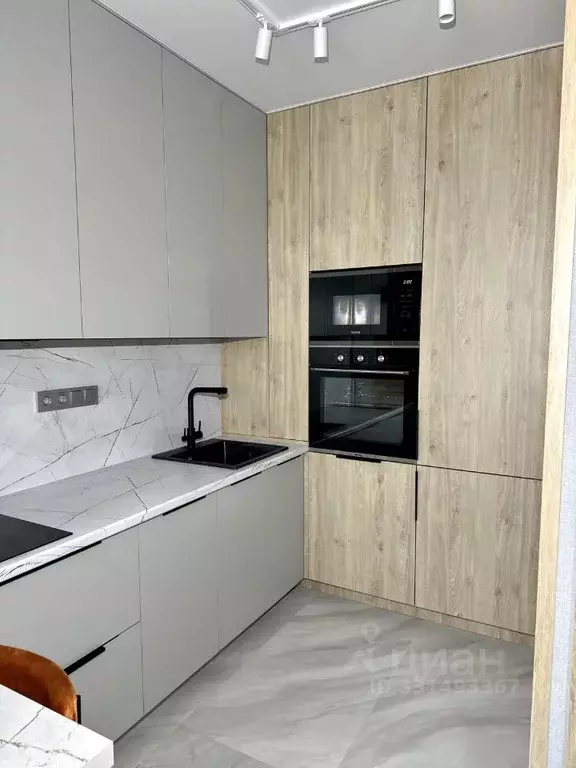 2-к кв. Татарстан, Казань ул. Гаврилова, 7к1 (36.7 м) - Фото 2