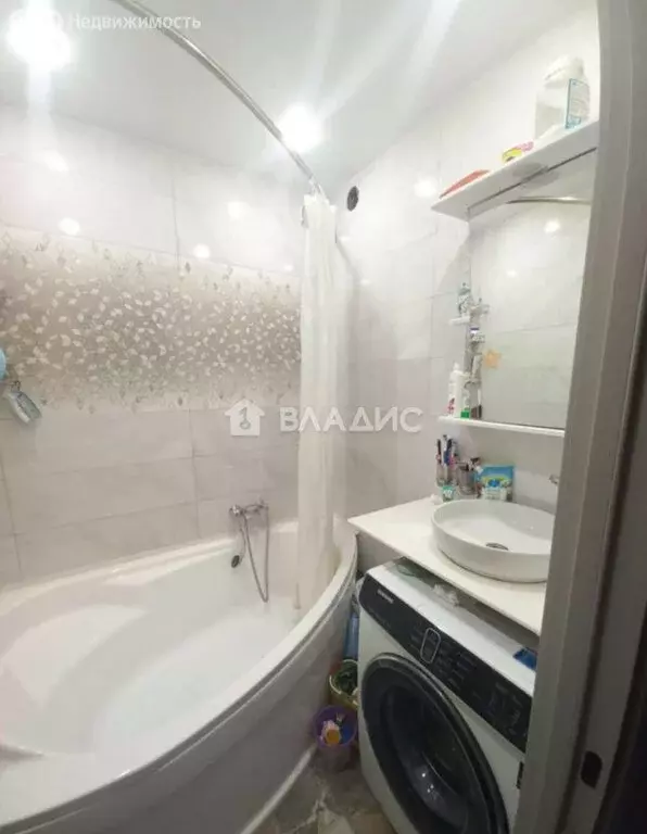 3-комнатная квартира: Звенигород, район Восточный, 3-й микрорайон, 18 ... - Фото 2