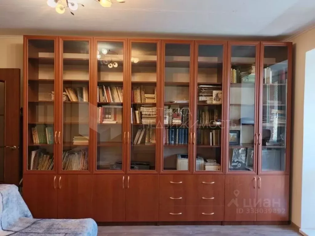 2-к кв. Тюменская область, Тюмень ул. Карла Маркса, 12к3 (55.9 м) - Фото 1
