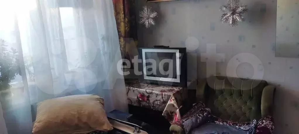 Комната 60 м в 1-к., 5/5 эт. - Фото 0
