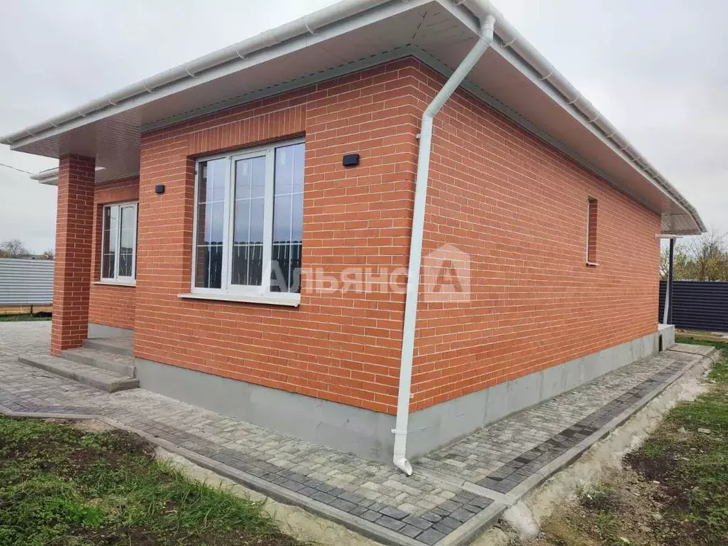 Дом в Краснодарский край, Тимашевск Индустриальный мкр, ул. Рабочая, ... - Фото 1