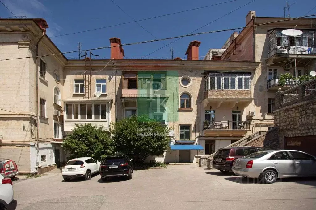 3-к кв. Севастополь ул. Большая Морская, 25 (68.3 м) - Фото 2