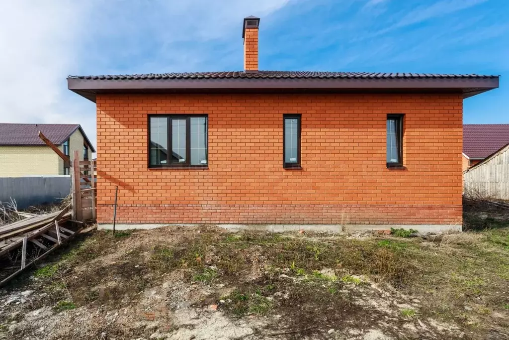 Дом в Татарстан, Лаишевский район, Большекабанское с/пос, с. Большие ... - Фото 1