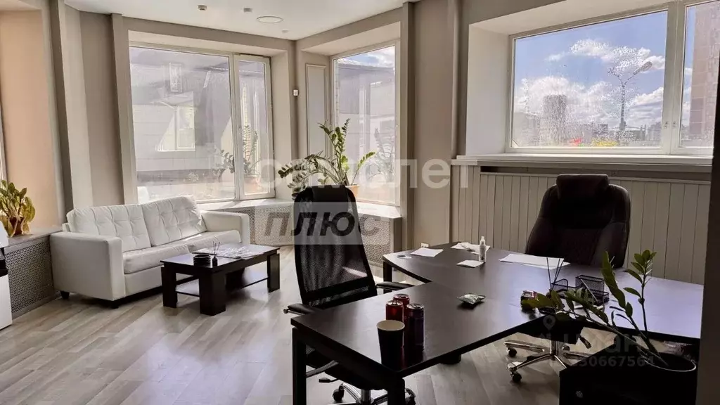 Офис в Татарстан, Казань Чистопольская ул., 9б (47 м) - Фото 1