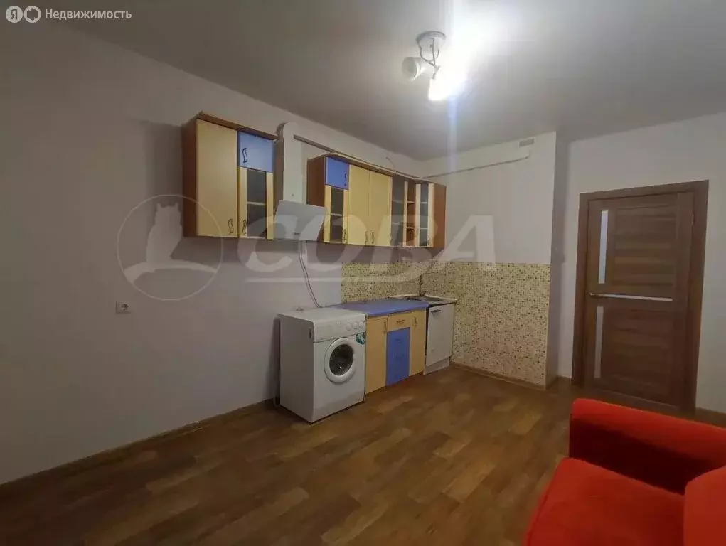 1-комнатная квартира: Тюмень, улица Мельникайте, 2к12 (44 м) - Фото 0