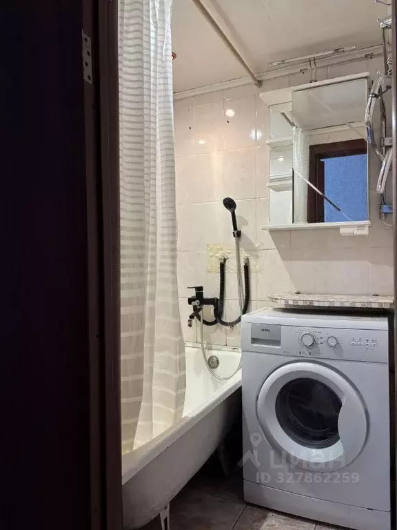 2-к кв. Московская область, Долгопрудный Заводская ул., 15 (50.0 м) - Фото 2