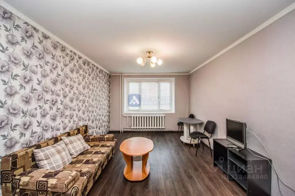 1-к кв. Тюменская область, Тюмень ул. Дмитрия Менделеева, 12к1 (44.0 ... - Фото 1