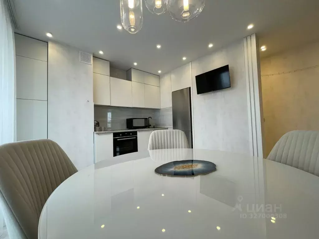 3-к кв. Удмуртия, Ижевск Удмуртская ул., 282А (55.0 м) - Фото 2