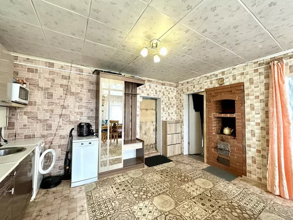 Дом в Тюменская область, Нижнетавдинский муниципальный округ, с. Канаш ... - Фото 2