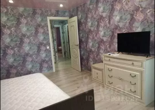 4-к кв. Волгоградская область, Волгоград Жилгородок мкр, ул. Гейне, ... - Фото 1