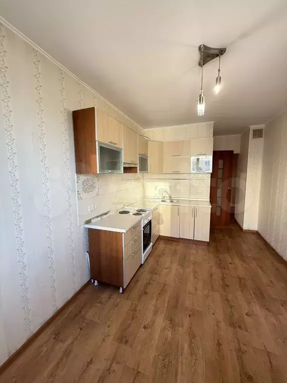 2-к. квартира, 76 м, 7/10 эт. - Фото 1