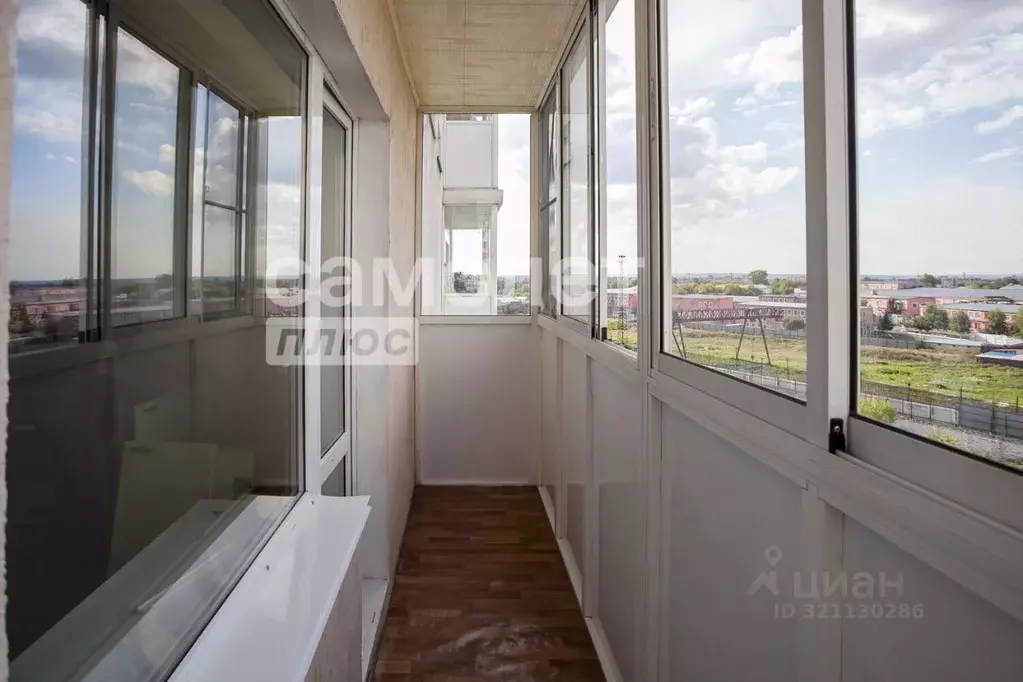 3-к кв. Кемеровская область, Кемерово ул. Свободы, 25 (100.2 м) - Фото 2