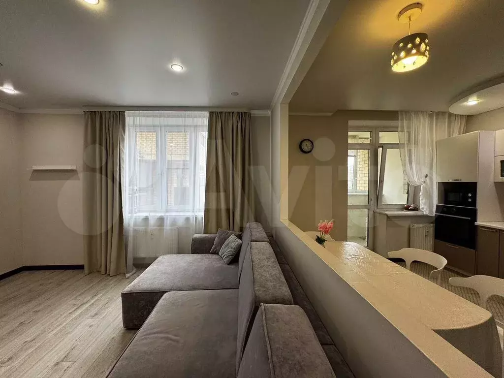 2-к. квартира, 50 м, 17/19 эт. - Фото 1