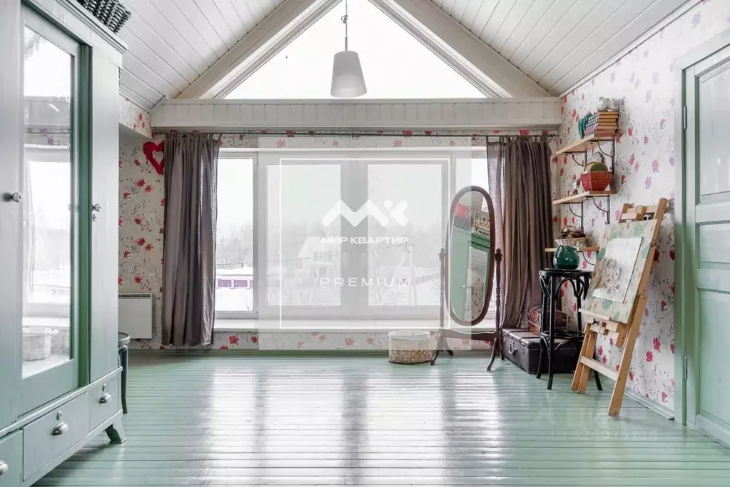 Дом в Ленинградская область, Ломоносовский район, Кипенское с/пос, д. ... - Фото 1