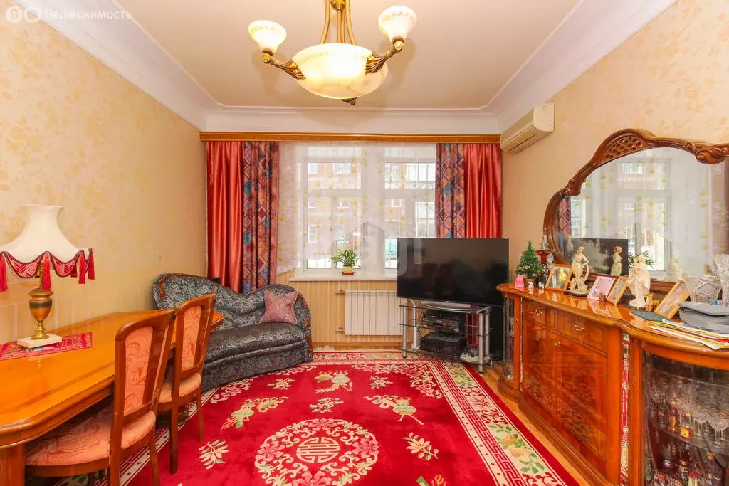 3-комнатная квартира: Омск, Ялтинская улица, 49 (89 м) - Фото 1