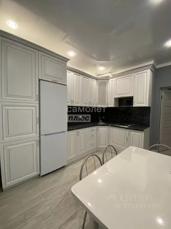 1-к кв. Кабардино-Балкария, Нальчик ул. Тлостанова, 32 (44.0 м) - Фото 0