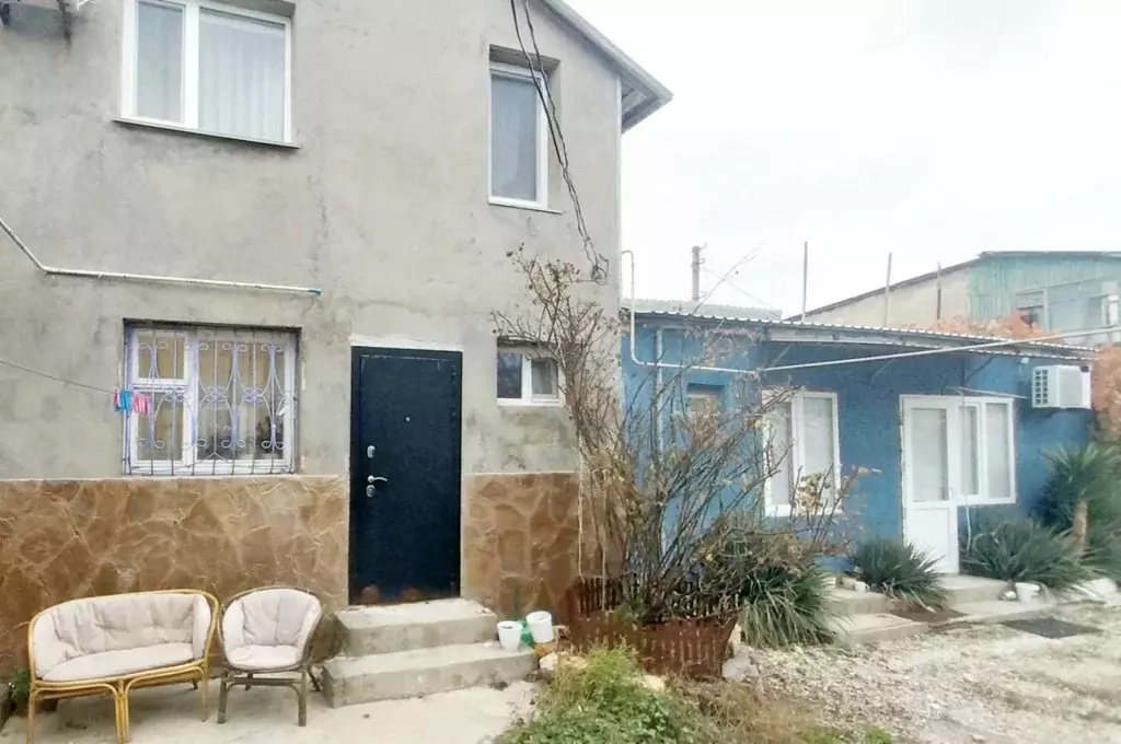 Дом в Крым, Евпатория ул. 2-я Поперечная, 8/51 (77 м) - Фото 1