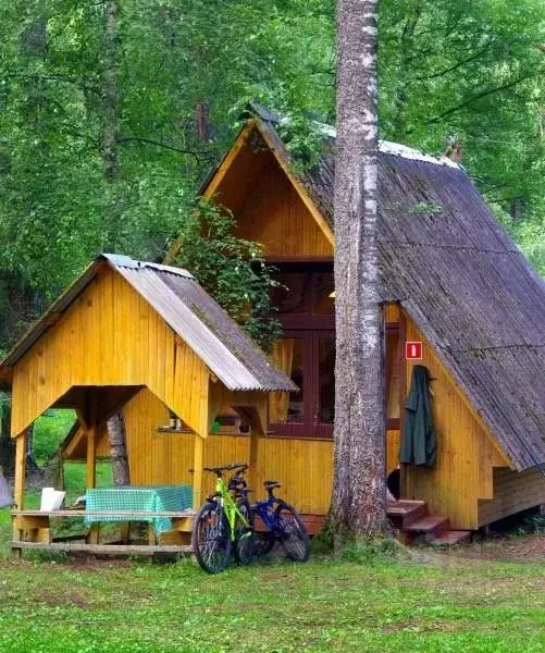 Дом в Тверская область, Вышневолоцкий муниципальный округ, пос. ... - Фото 0