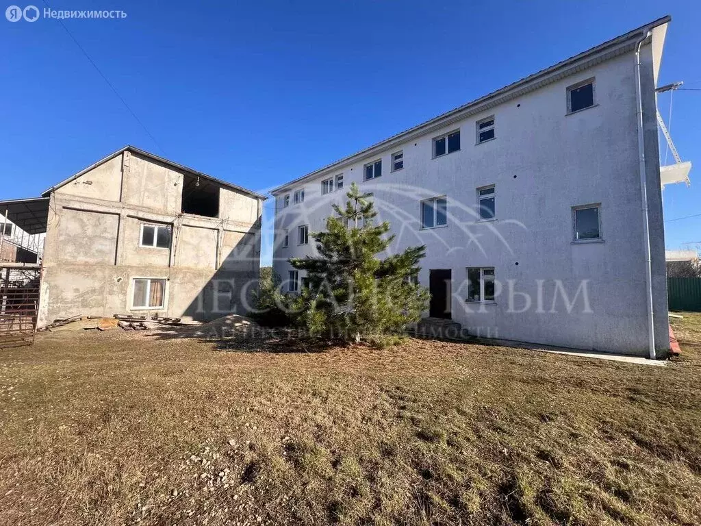 Дом в Севастополь, Ромашковая улица (698 м) - Фото 2