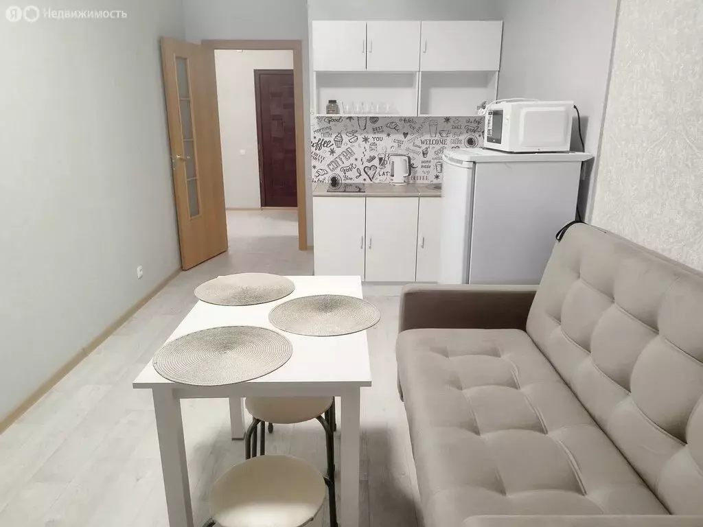 2-комнатная квартира: Мурино, улица Шоссе в Лаврики, 67 (52 м) - Фото 1