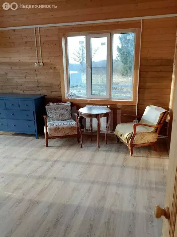 Дом в Тверская область, Старицкий муниципальный округ, деревня Козлово ... - Фото 2