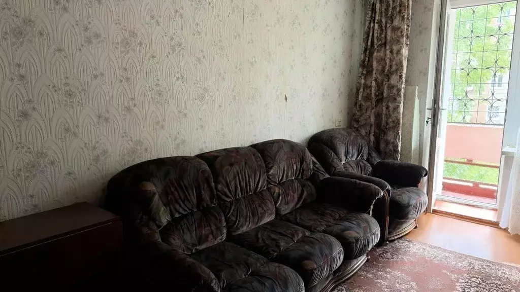 2-к кв. Иркутская область, Иркутск ул. Геологов, 10А (45.0 м) - Фото 2