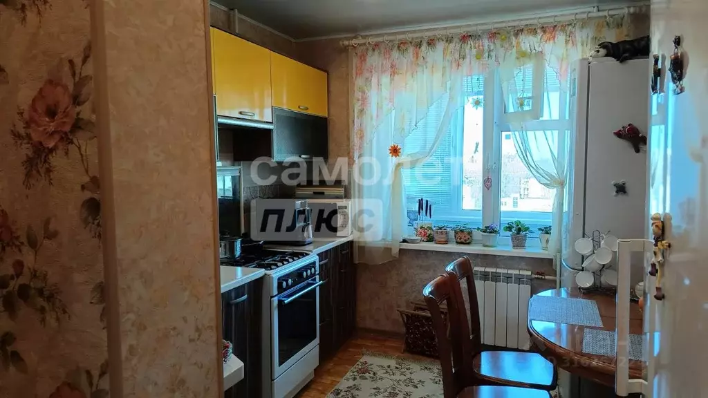 3-к кв. Смоленская область, Смоленск просп. Строителей, 5 (71.0 м) - Фото 0