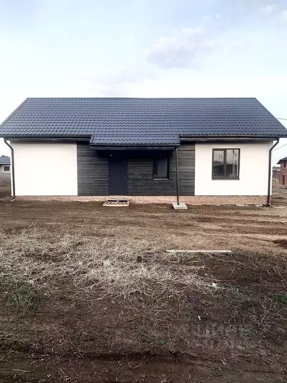 Дом в Саратовская область, д. Долгий Буерак, Ривьера СНТ  (90 м) - Фото 0