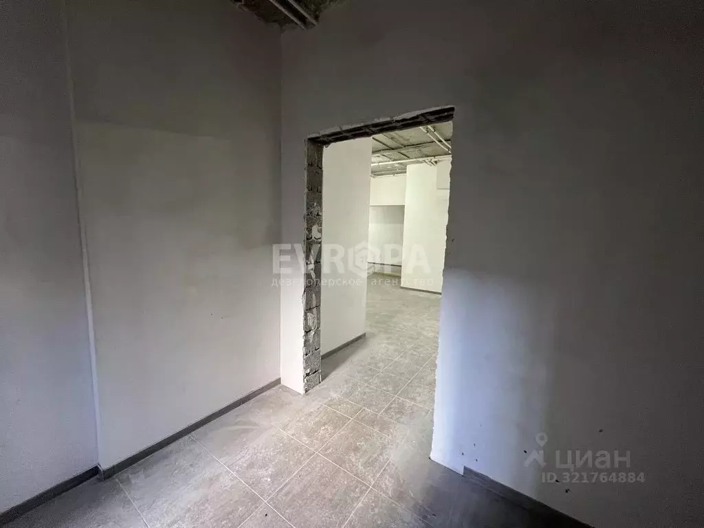 Помещение свободного назначения в Ульяновская область, Ульяновск ул. ... - Фото 2