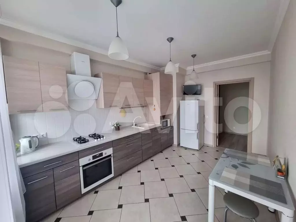 2-к. квартира, 70 м, 5/9 эт. - Фото 1