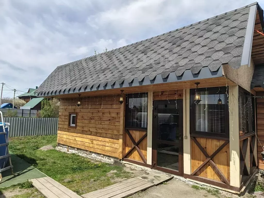 Дом в Алтай, Майминский район Р-256 Чуйский тракт, 439-й км (45 м) - Фото 1