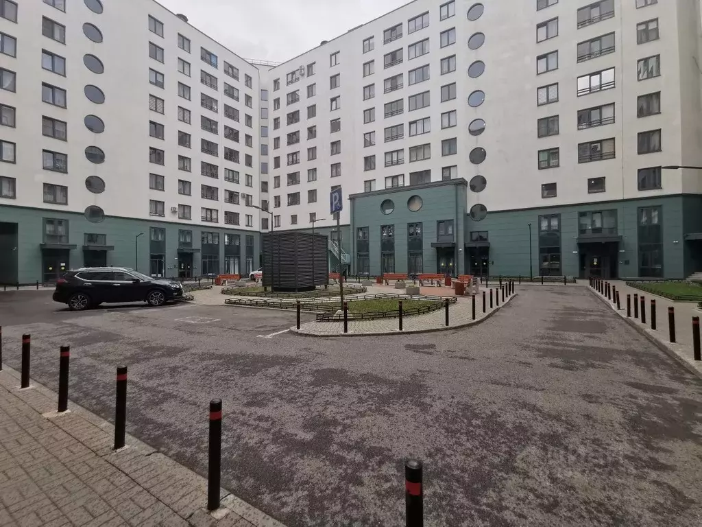 3-к кв. Санкт-Петербург ул. Парфеновская, 9к1 (106.7 м) - Фото 0