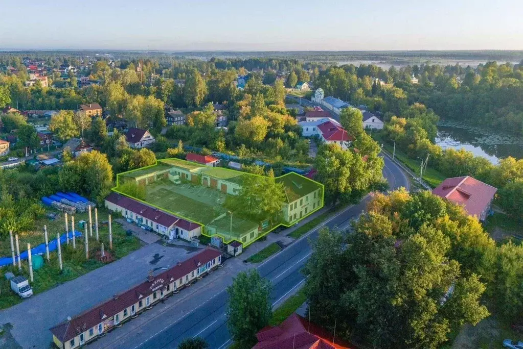 Помещение свободного назначения в Ленинградская область, Тихвин ... - Фото 1