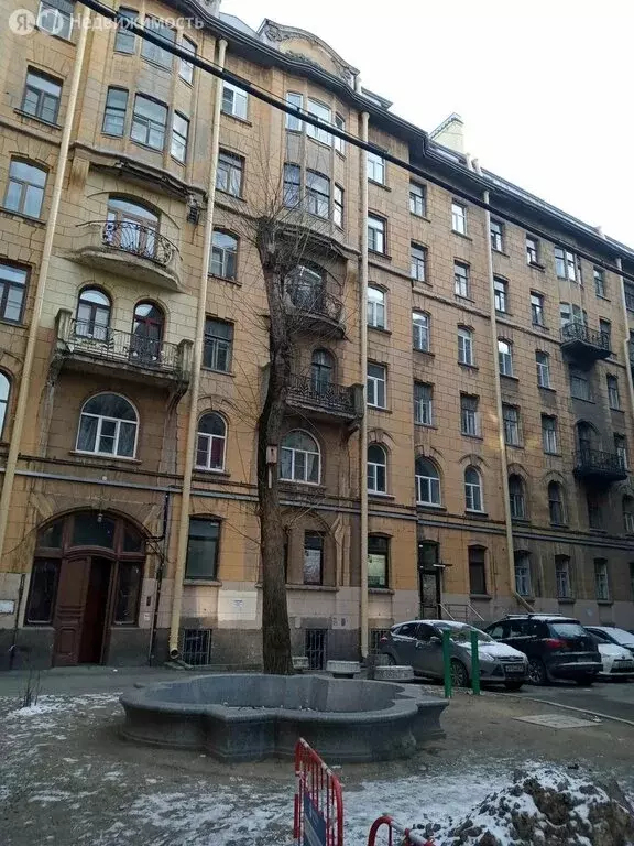 1к в 8-комнатной квартире (18.9 м) - Фото 1