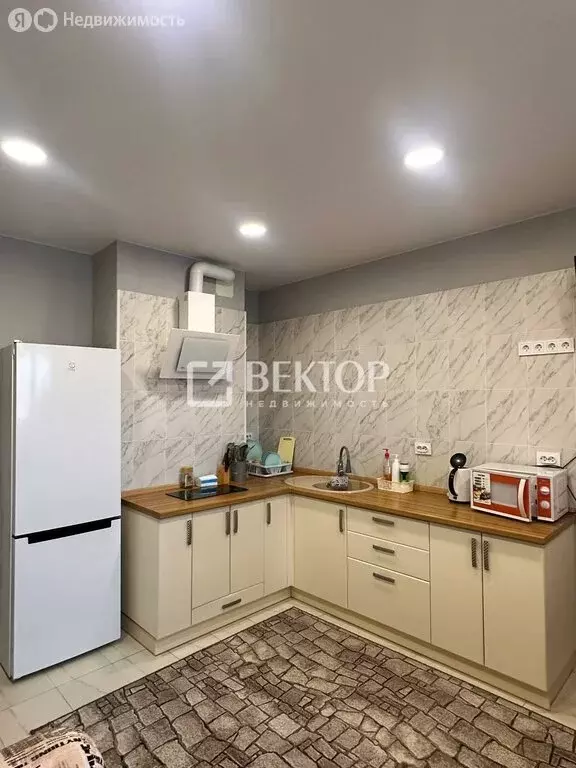 1-комнатная квартира: Кострома, улица Ивана Сусанина, 41 (51.5 м) - Фото 2