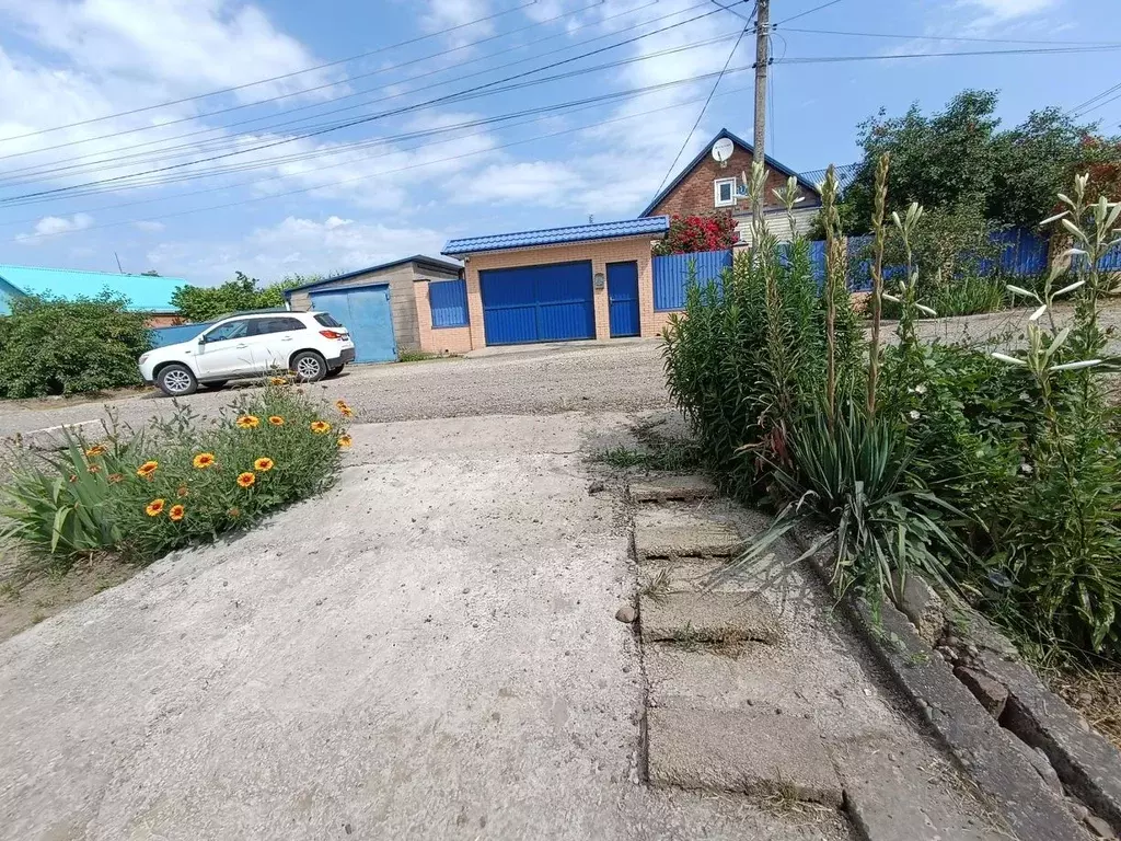 3-к кв. Краснодарский край, Выселки ст-ца ул. Казачья, 4 (50.0 м) - Фото 2