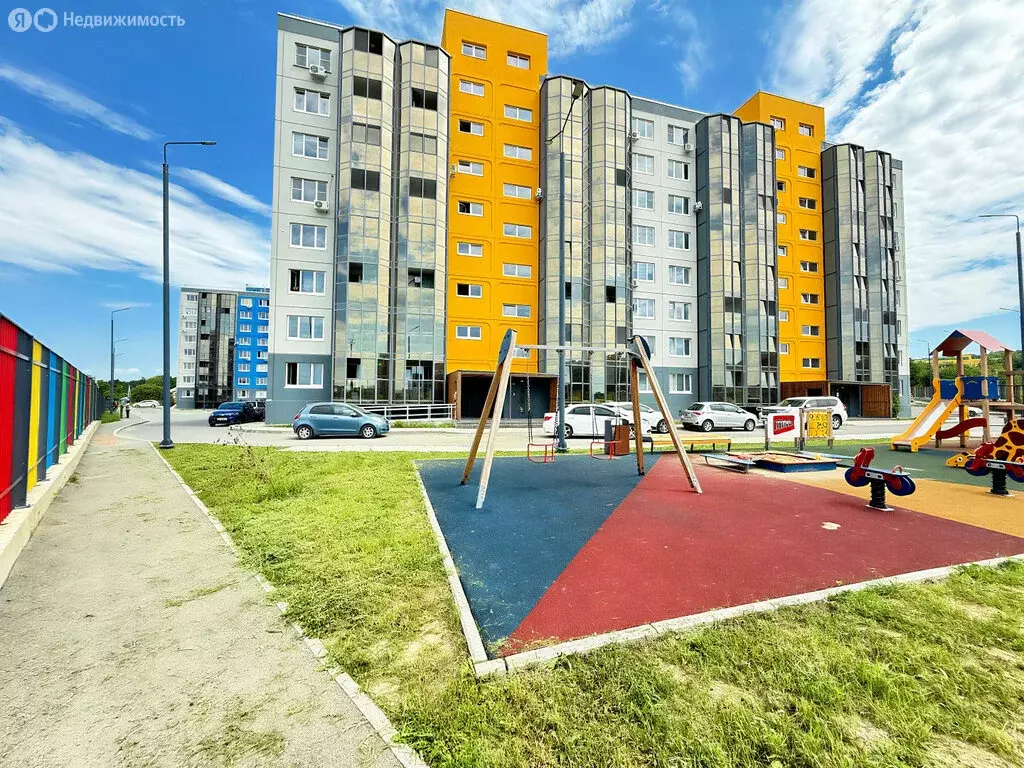 1-комнатная квартира: Артём, Совхозная улица, 10к3 (32.7 м) - Фото 0