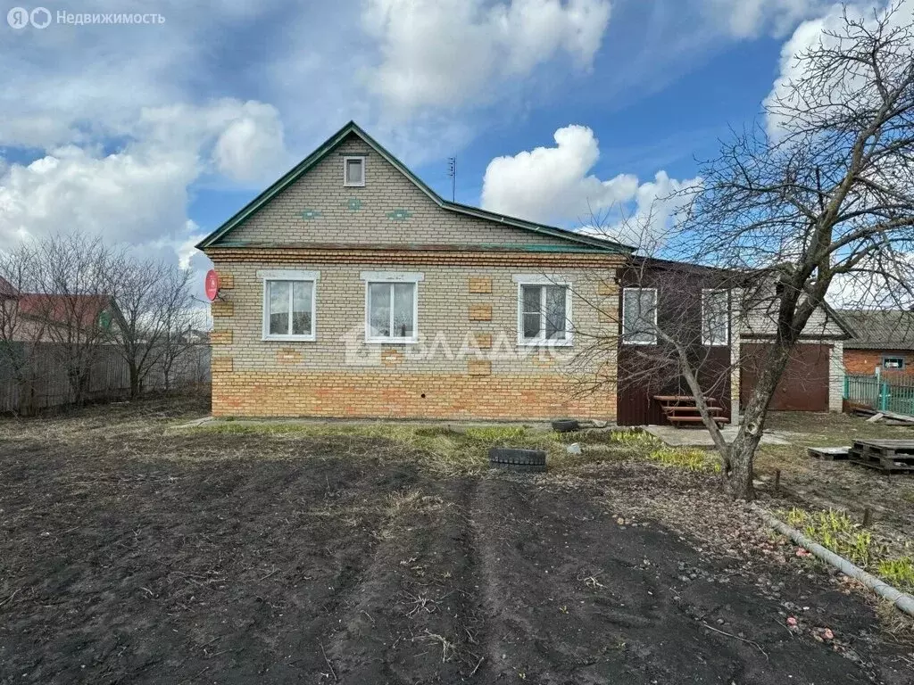Дом в село Бессоновка, Молодёжная улица, 12 (64 м) - Фото 1