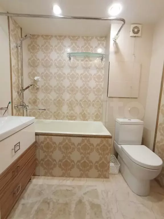 1-к. квартира, 40 м, 7/17 эт. - Фото 1