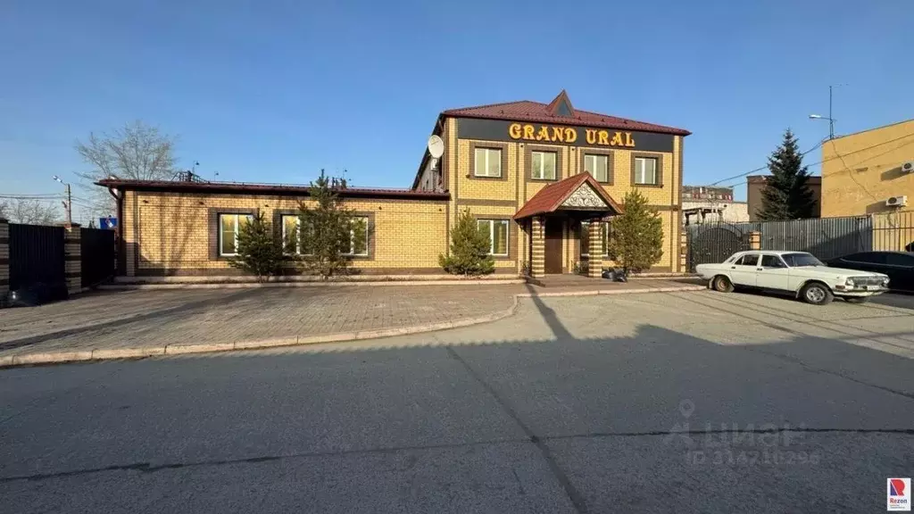 Помещение свободного назначения в Челябинская область, Челябинск ш. ... - Фото 1