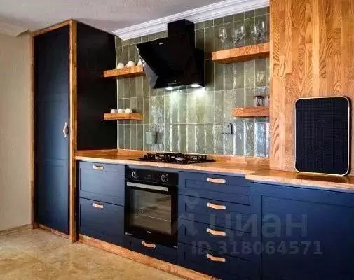 Коттедж, 250 м - Фото 0