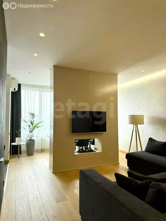 3-комнатная квартира: Казань, улица Тихомирнова, 19 (93 м) - Фото 2