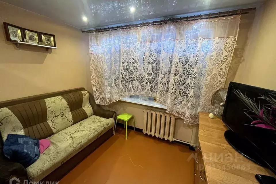 Комната Свердловская область, Ревда ул. Цветников, 50 (12.0 м) - Фото 0