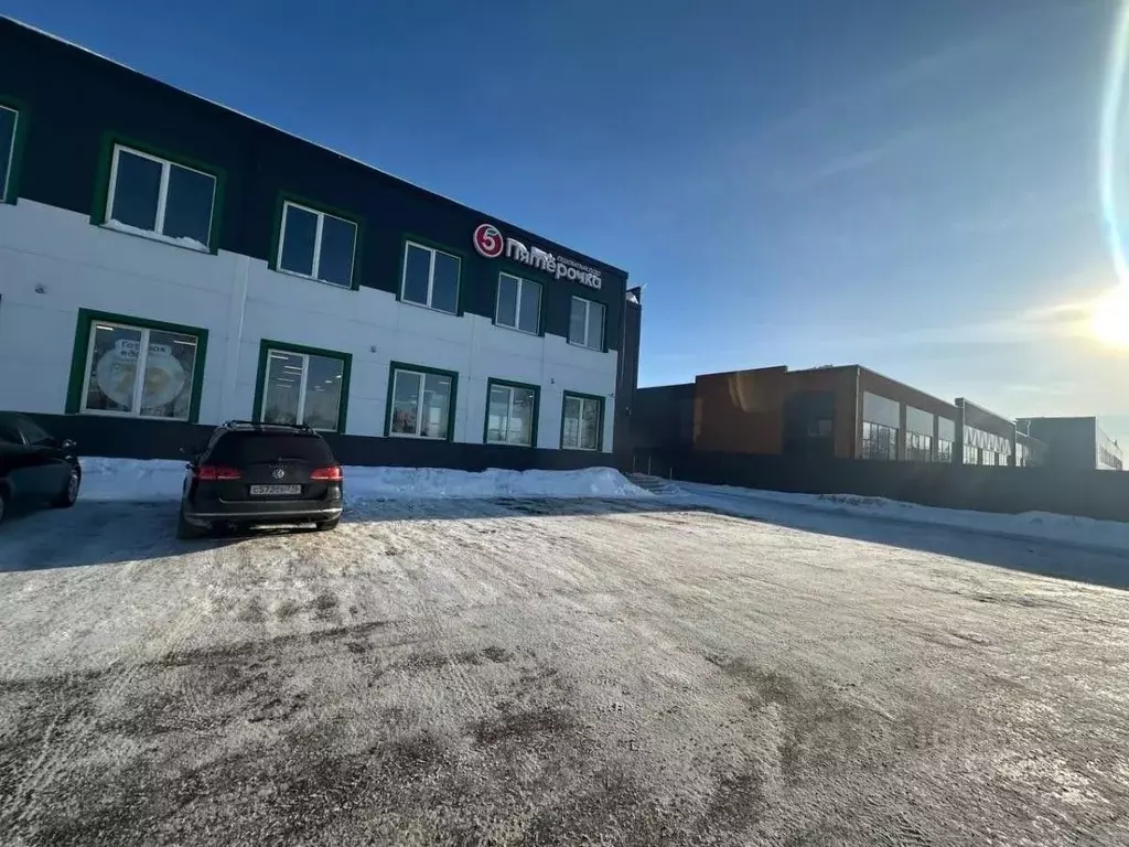 Помещение свободного назначения в Татарстан, Набережные Челны ул. ... - Фото 1