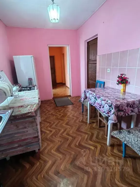 Комната Краснодарский край, Туапсе Приморская ул., 27 - Фото 1